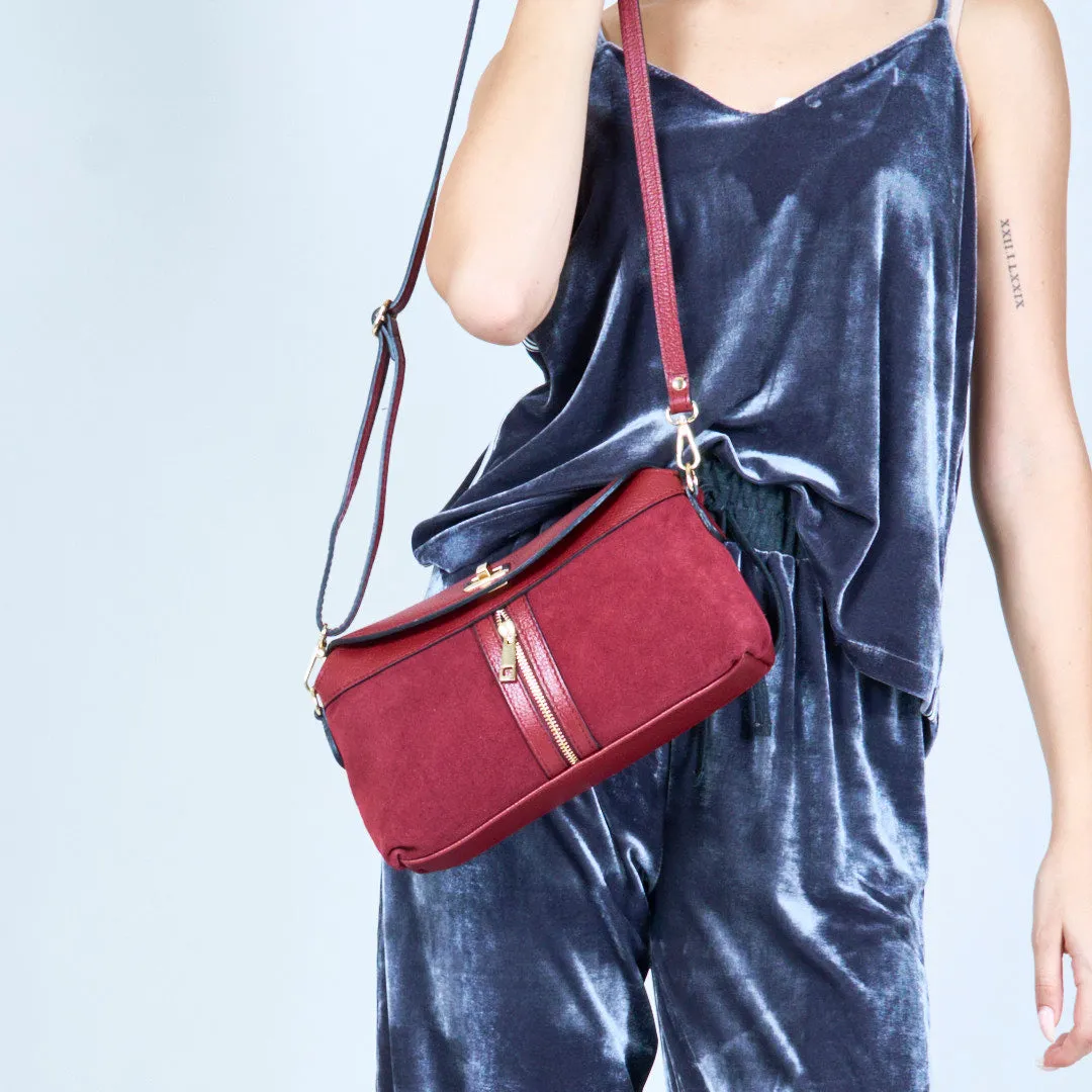 Chic leather clutch bag with zipper wholesale