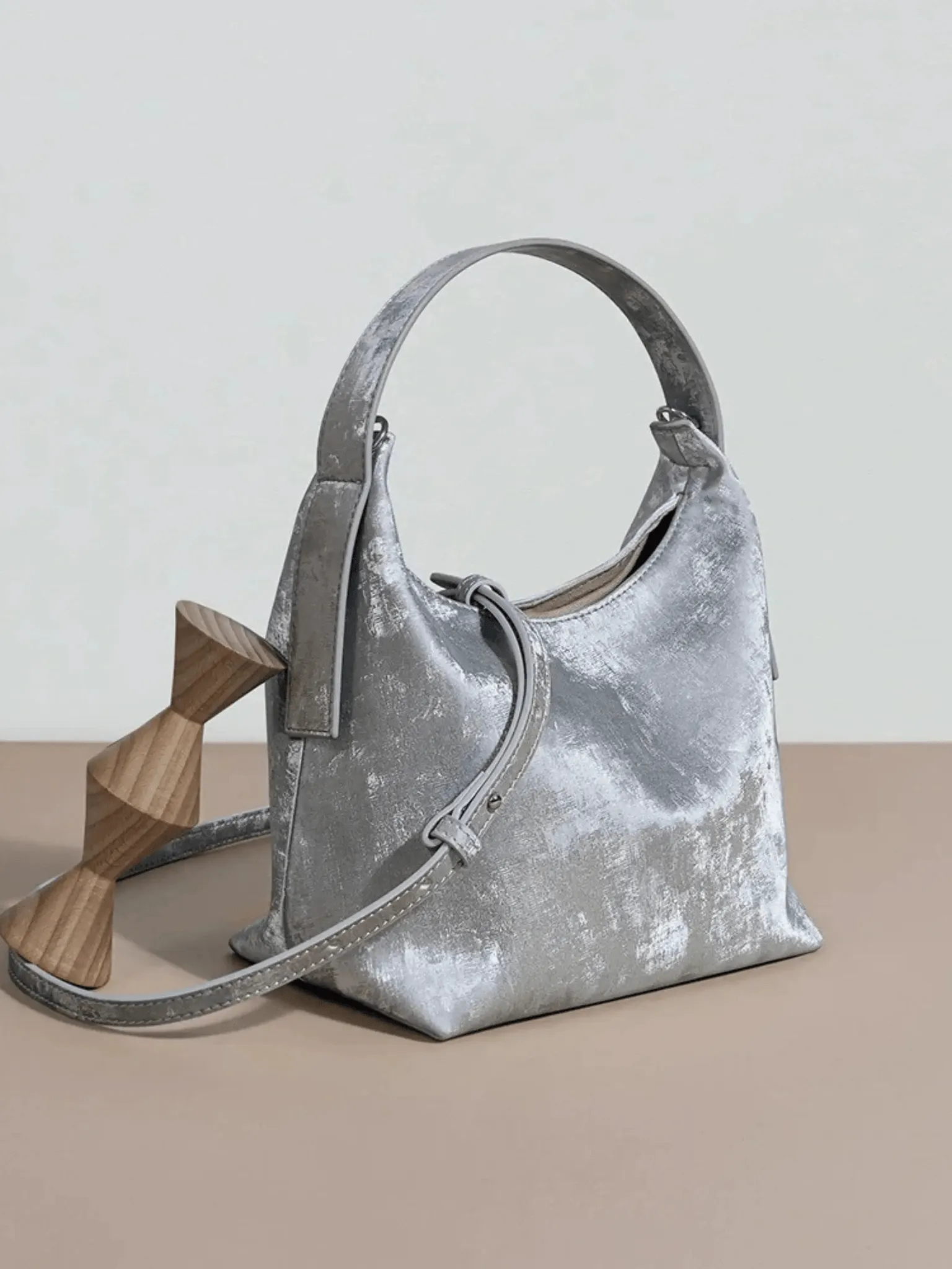 Clara | Soft Leather Hobo Bag with Minimalist Design