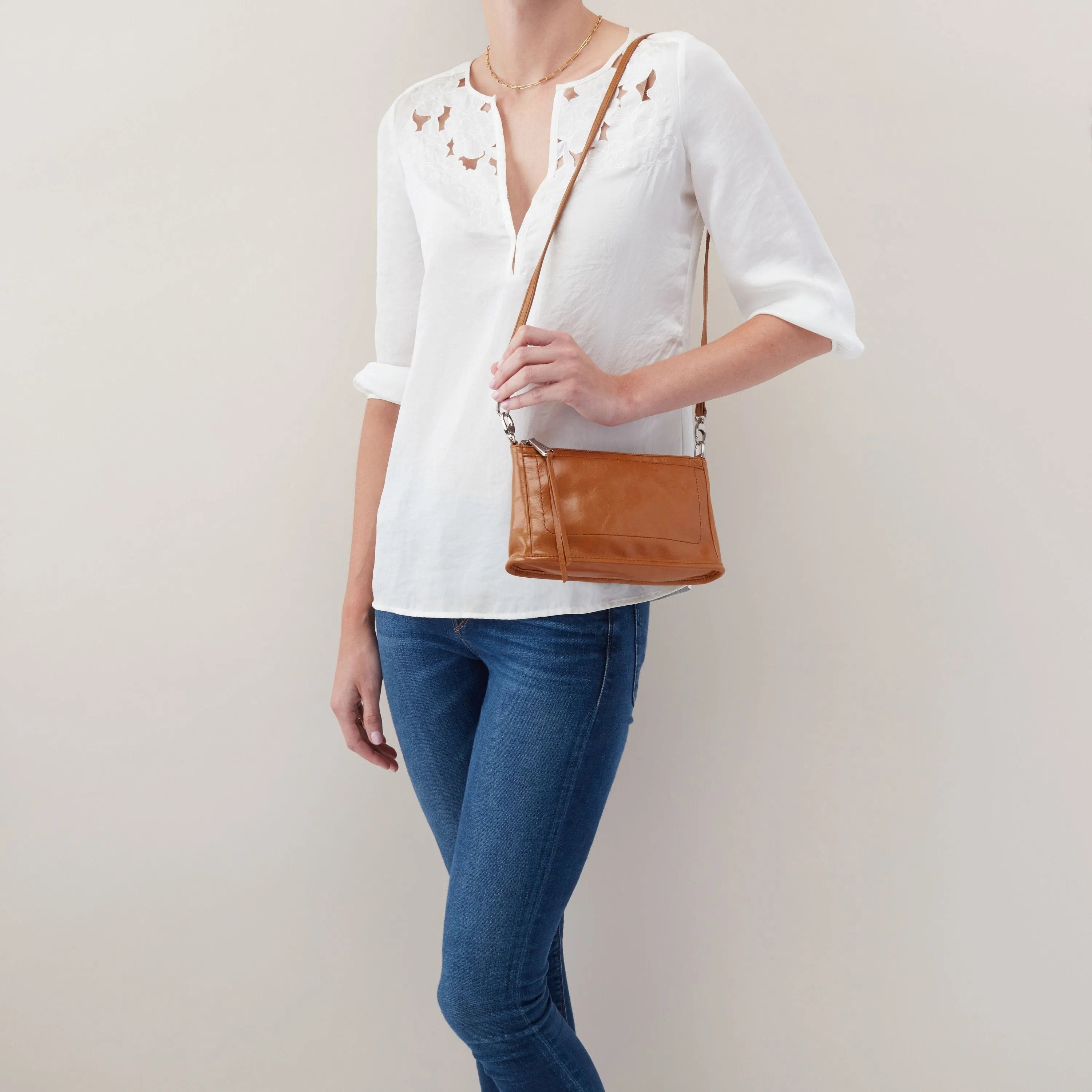Hobo - Cadence Crossbody