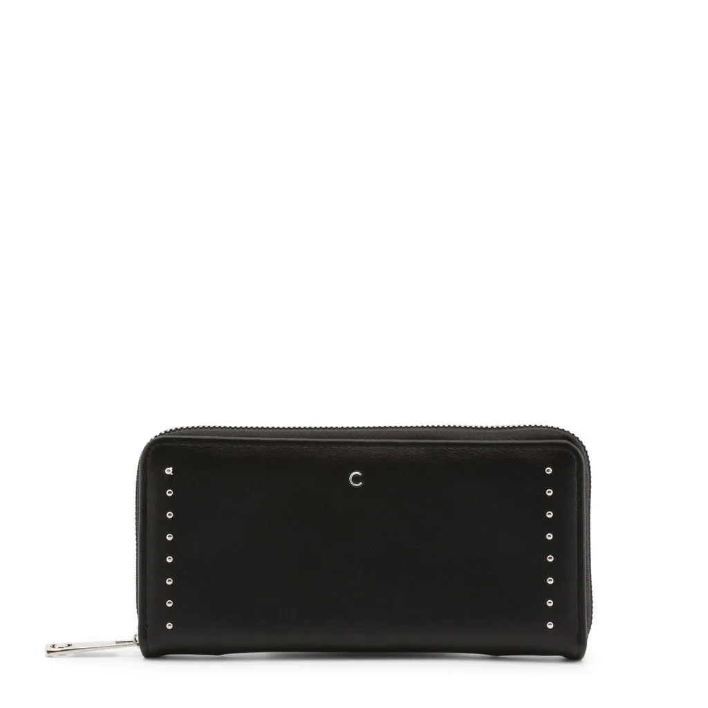 Sophistication Meets Functionality: The Elegant Women's Wallet
