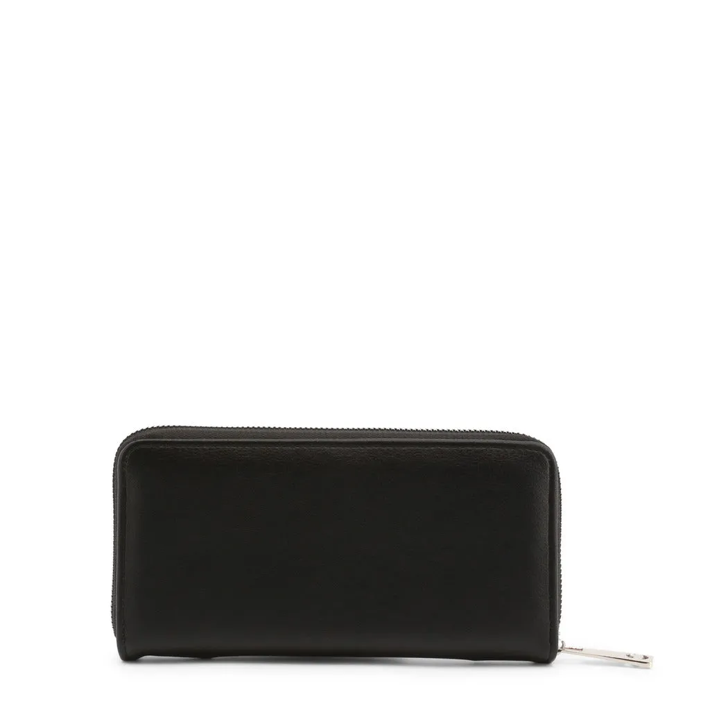 Sophistication Meets Functionality: The Elegant Women's Wallet