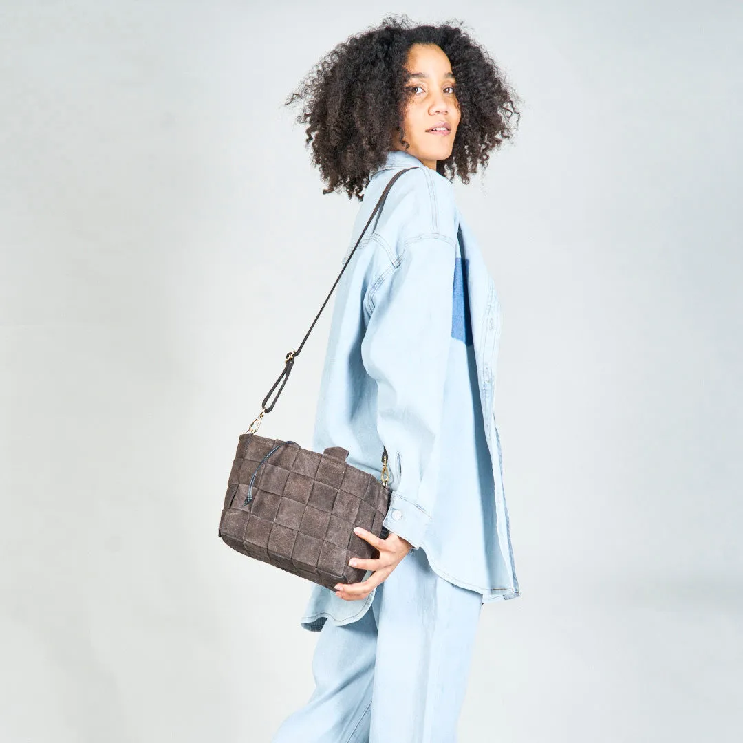 Woven box bag with compact design wholesale